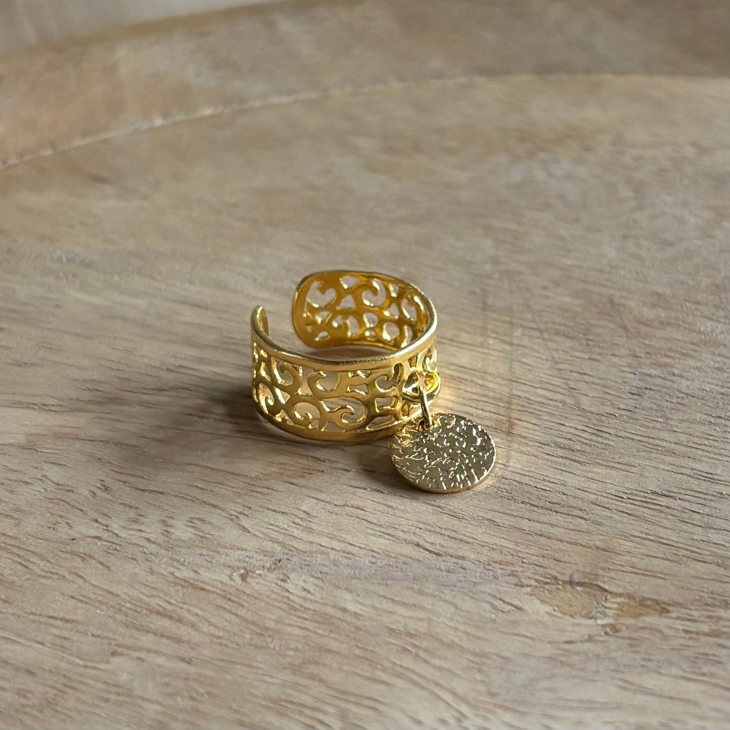 Bague Ajourée Dorée (petite taille)