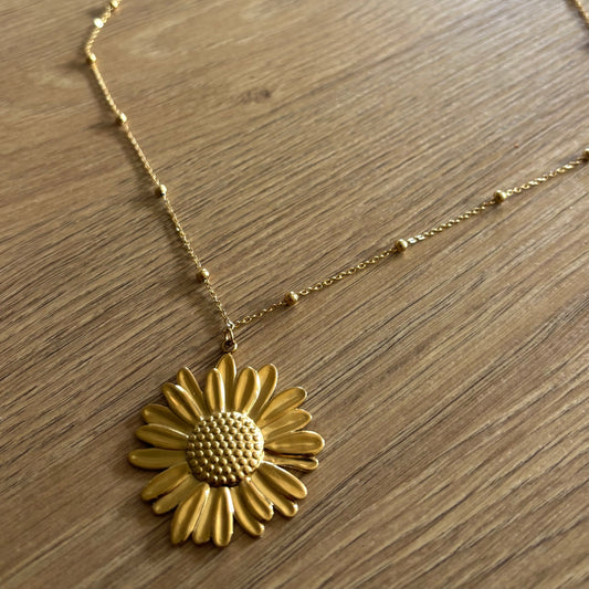 Collier Marguerite (mi-long)