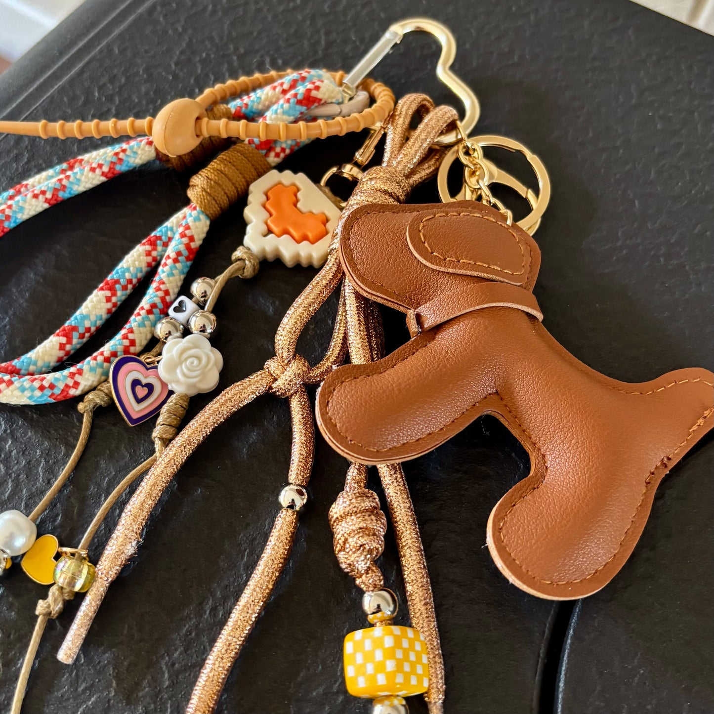GRIGRI Chien Marron