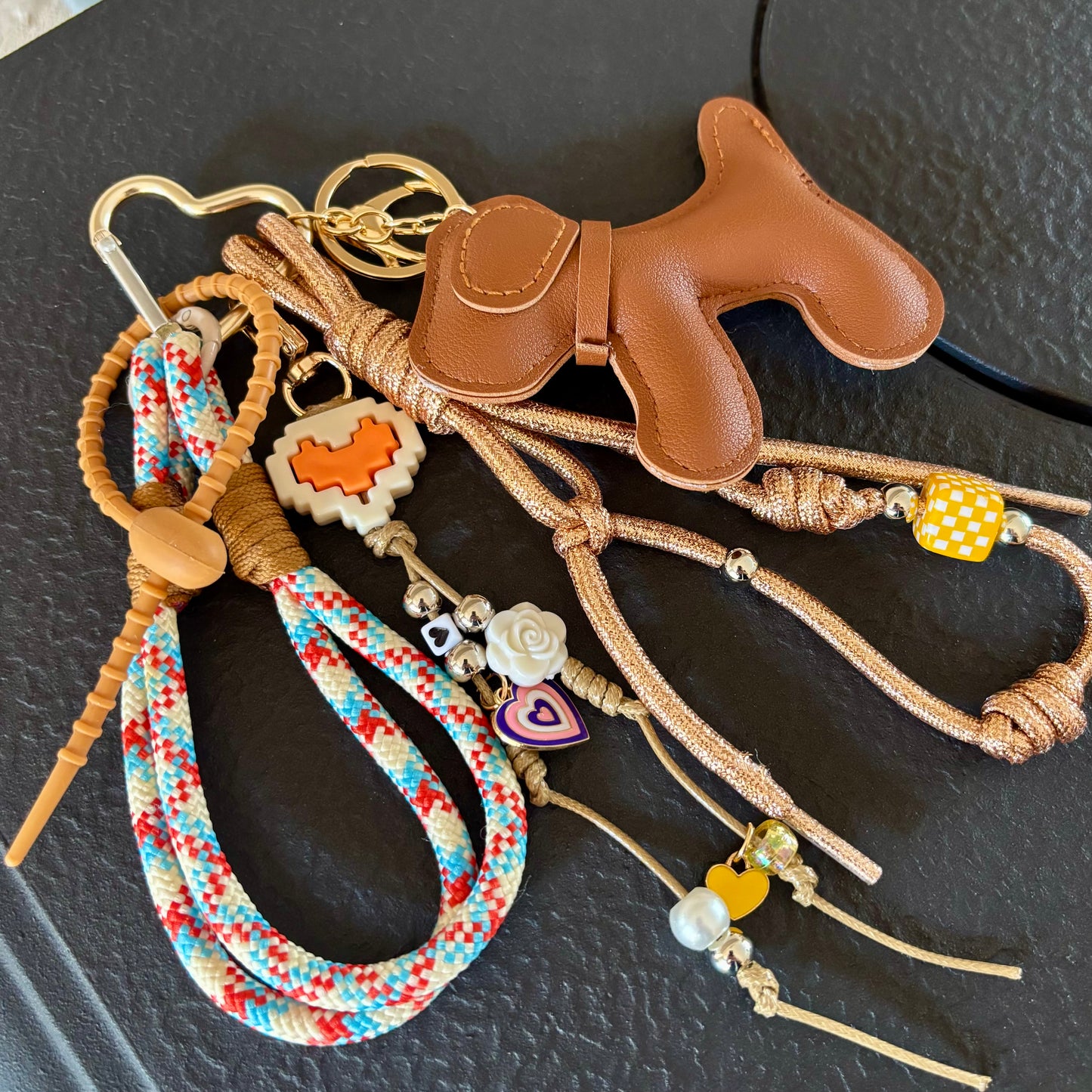 GRIGRI Chien Marron