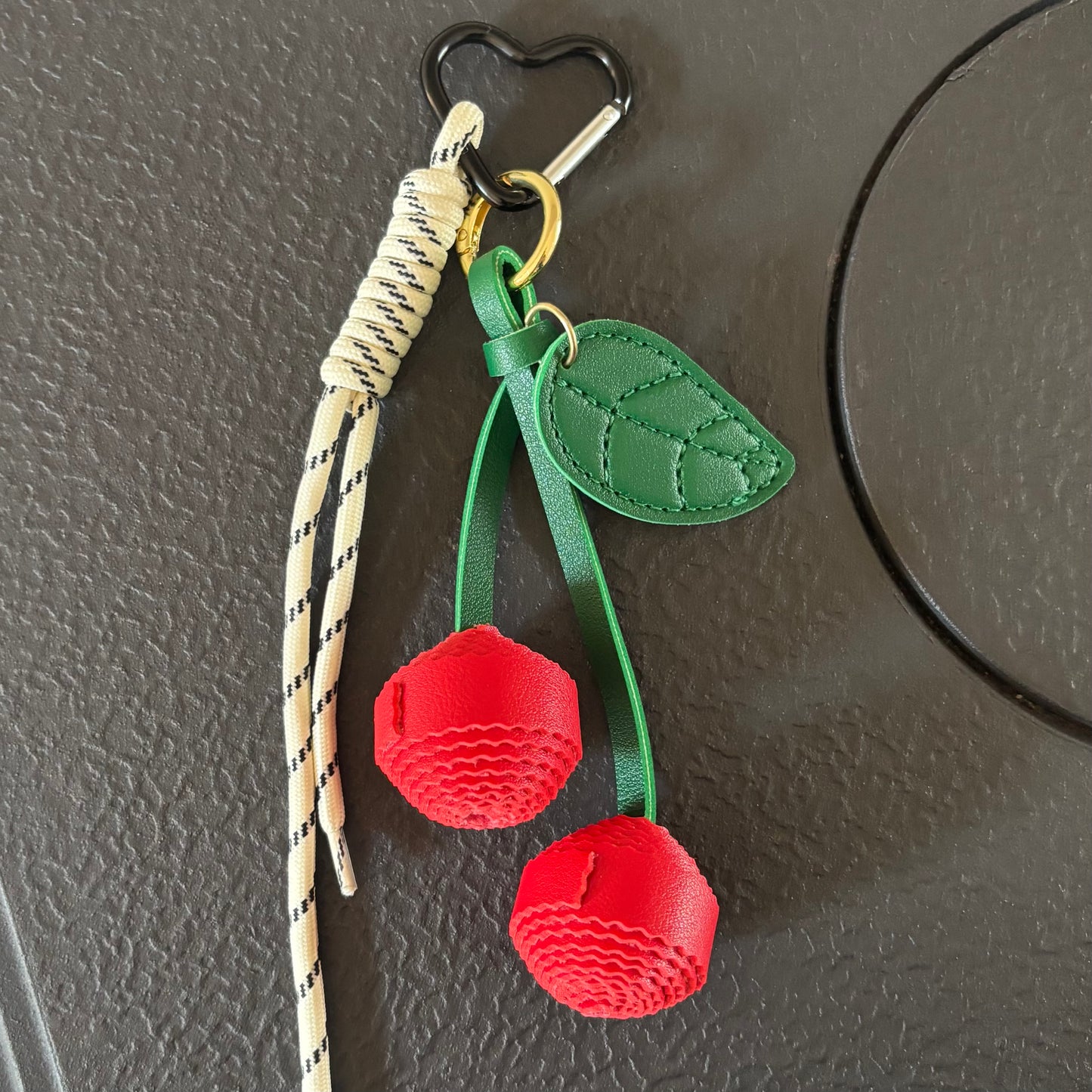 GRIGRI Cerises Rouges
